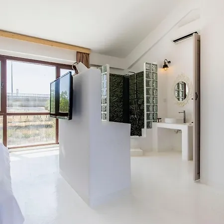 Monje Alacati Bed & Breakfast