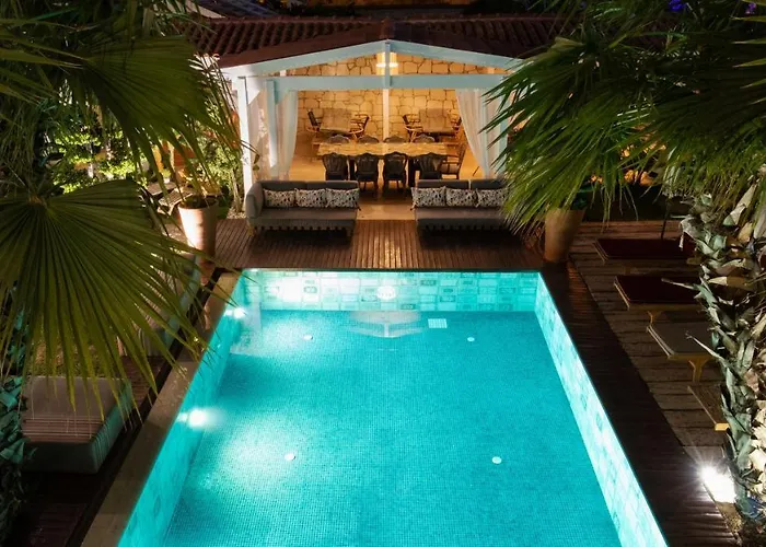 Couette-café Monje Alaçatı *