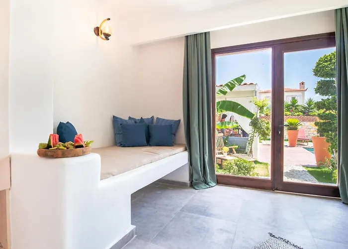 Monje Alaçatı Couette-café Çeşme