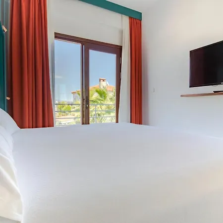 B&B Monje Alacati