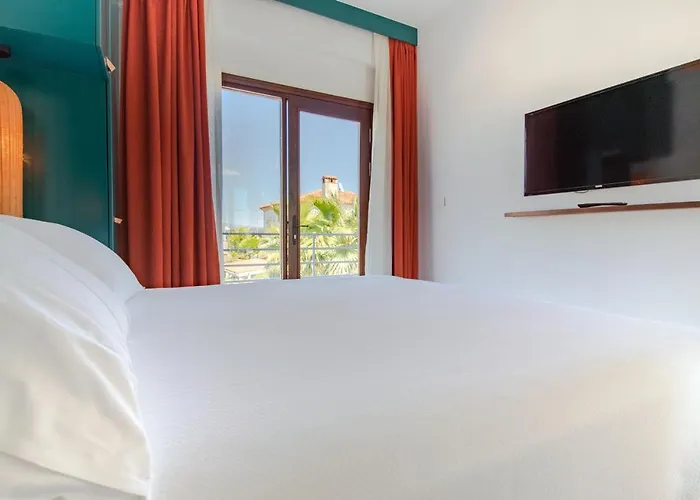 Oda ve Kahvaltı Monje Alaçatı